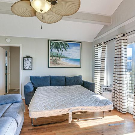 Second-Row Surfside Beach House Newly Renovated! 外观 照片