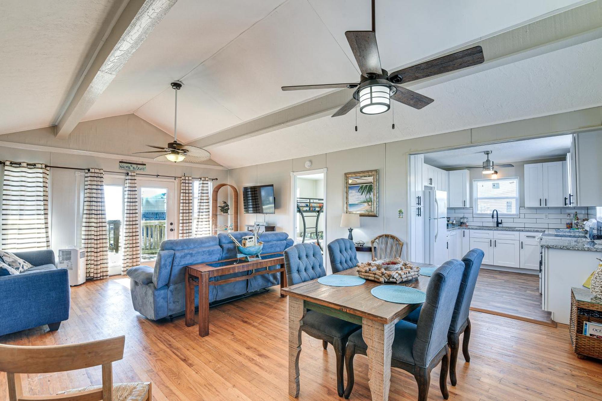 Second-Row Surfside Beach House Newly Renovated! 外观 照片