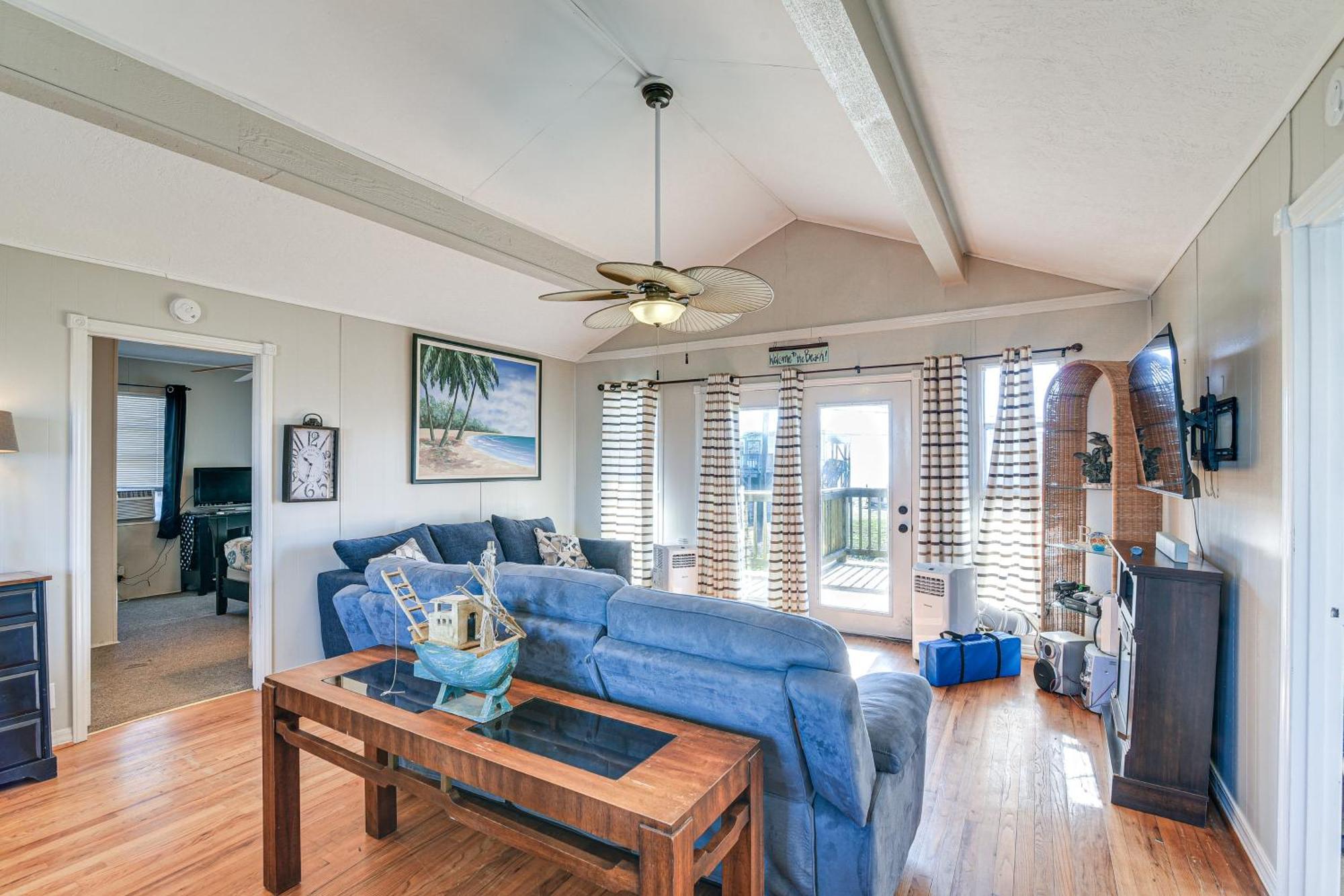 Second-Row Surfside Beach House Newly Renovated! 外观 照片