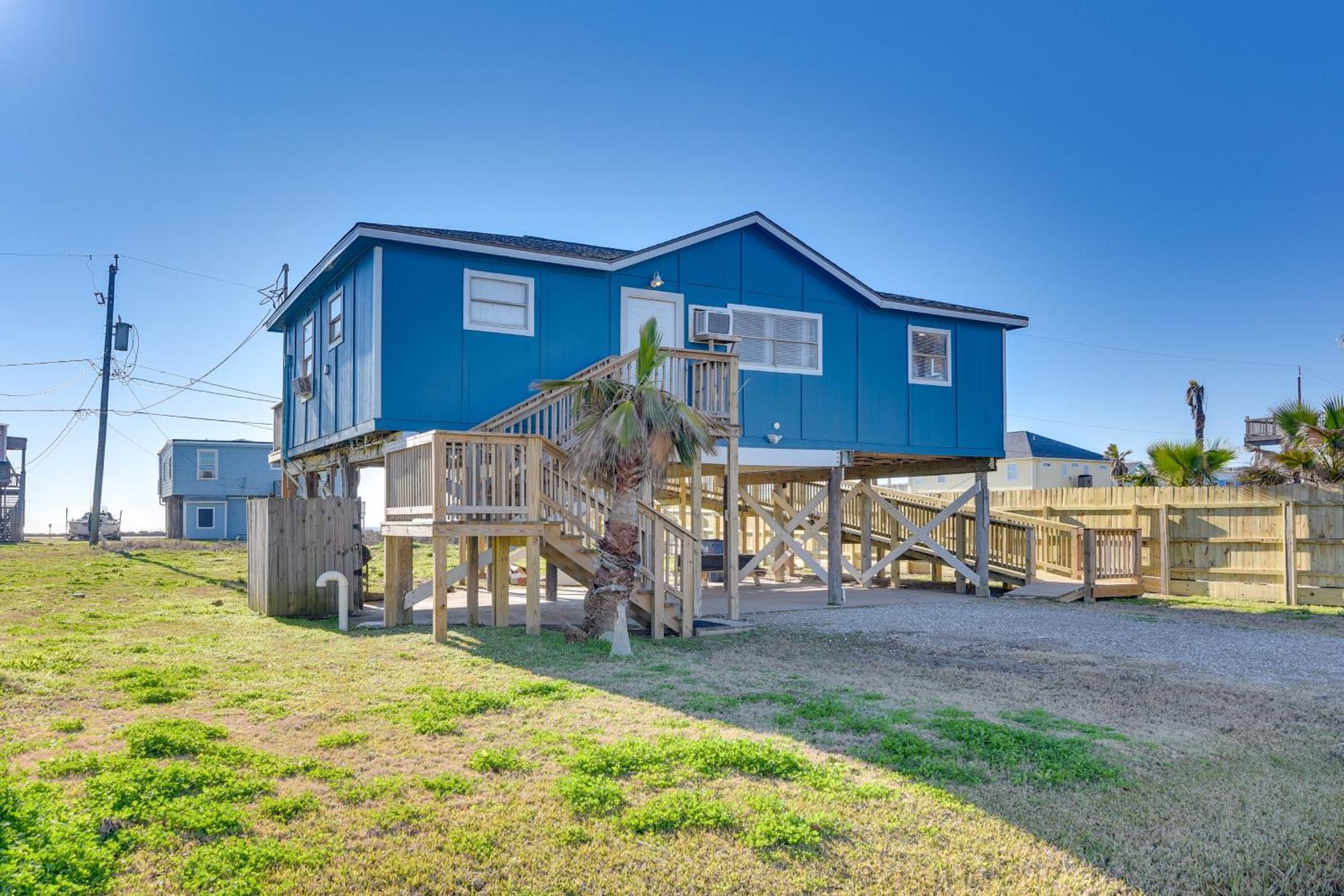 Second-Row Surfside Beach House Newly Renovated! 外观 照片