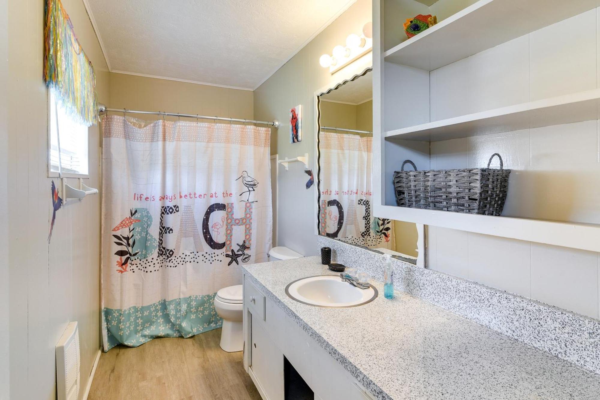 Second-Row Surfside Beach House Newly Renovated! 外观 照片